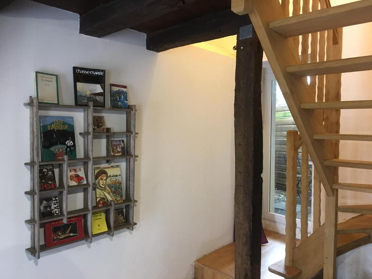 Aux Petits Bonheurs, Gites Culturel A La Roche Bernard Férel Exterior foto